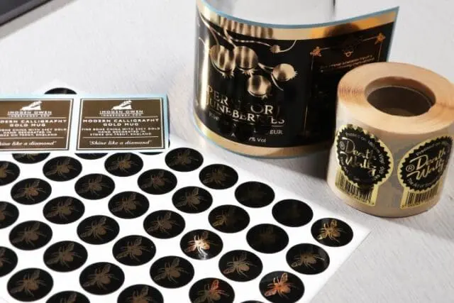 Metallic gold stickers
