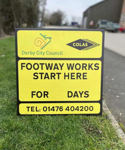 Works start here road closure advanced warning signs