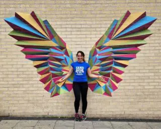 optical illusion wall stickers creating angel wings