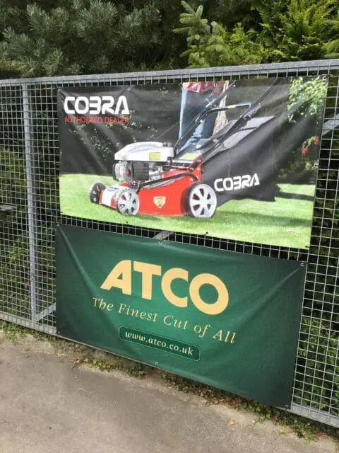 retail stockist banner printing