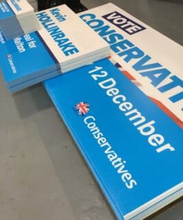 Vote Conservative Correx® Boards