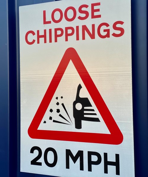 Loose chipping reflective temporary Correx® Road Sign