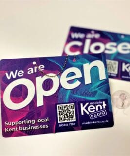 Open and closed signs