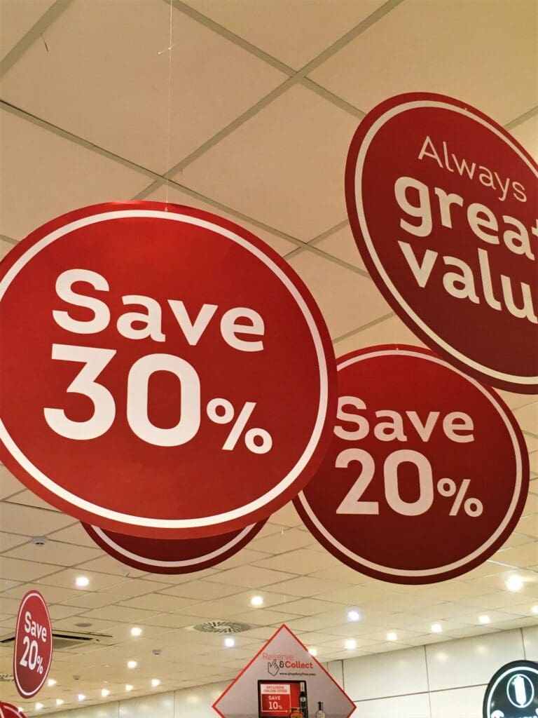 Save 30% ceiling hanger